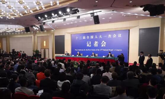 中美关系怎么走？王毅这样坦率回答