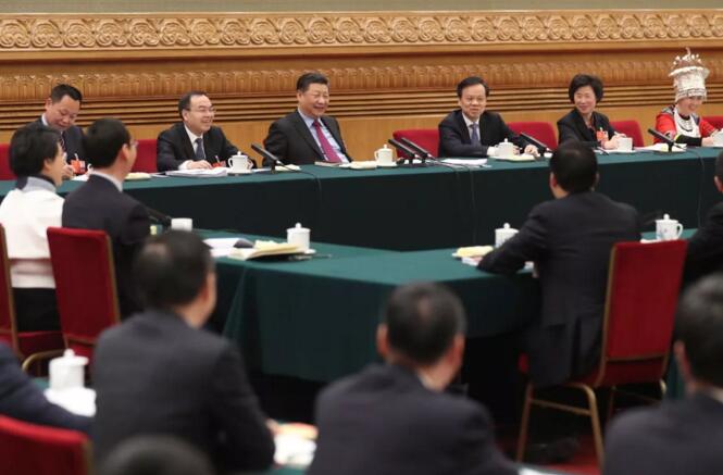 习近平:法治是各级领导干部知识体系中的基础内容