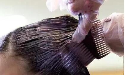 震惊！每月染发患肝硬化 持续十年每月一次结果皮肤变黄全身无力