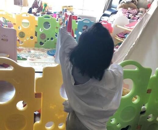 女儿奴！陈赫嫌弃女儿起早每天6点醒 