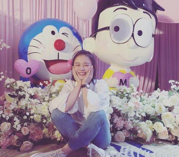 欧豪为女友马思纯庆生 网友纷纷祝福这对低调的小情侣