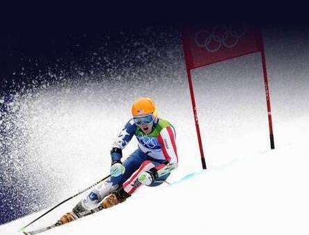 新增小项！高山滑雪瑞典夺冠 团体赛由男女各两人参加总共进行四场较量