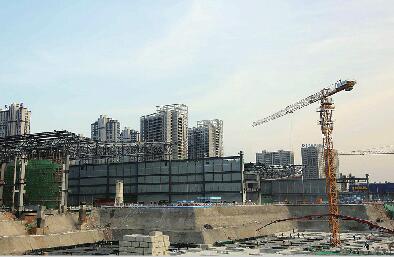 西部会展中心展馆区域计划6月底全部主体封顶