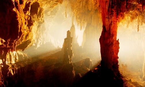 科考结果称在贵州发现“亚洲第一长洞” 喀斯特地貌景色瑰丽