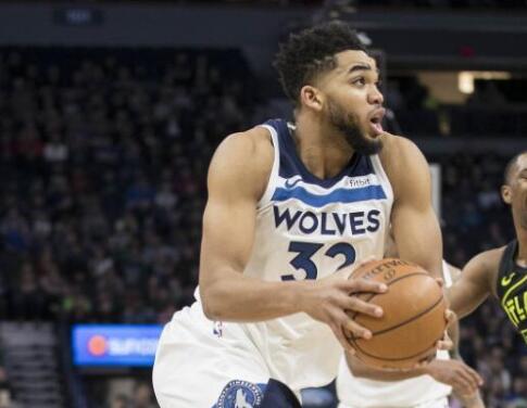 ����ˣ�ɭ����ʤ��ӥ ��˹�޿��赲һ������8�ִ���ӥ����