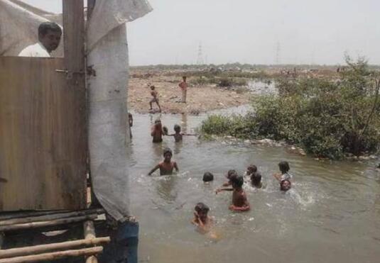 世界上最奇葩的厕所，论脑洞我只服岛国人,竟然发明这种厕所!