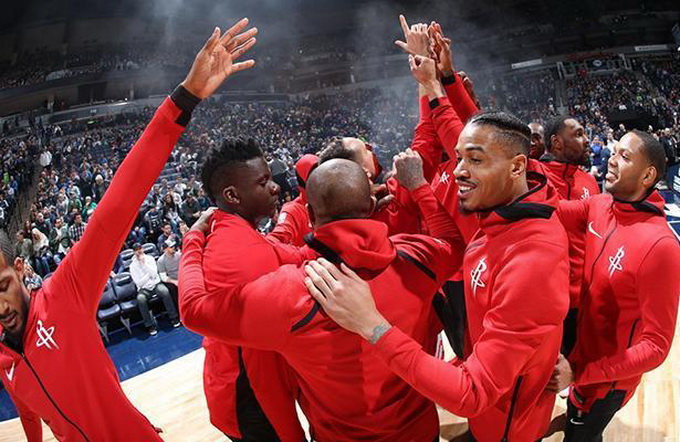 ����һƬ���!�������������һ ��ʿ�����¹���˻����æ