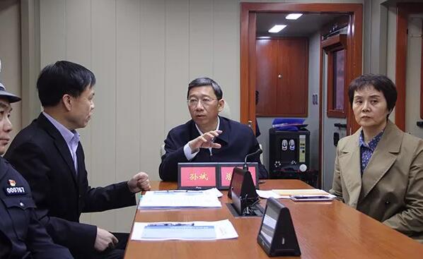 胜似大片！山东省内首次“空地联合”隧道救援演练