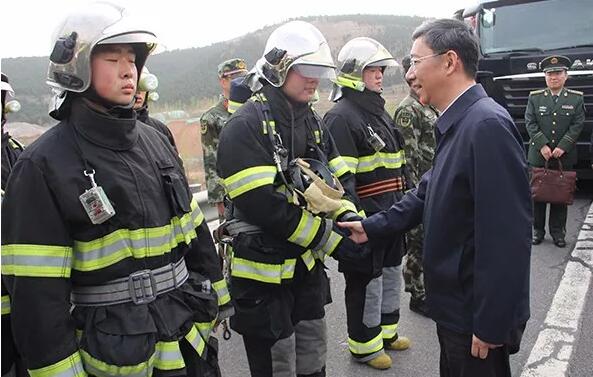 胜似大片！山东省内首次“空地联合”隧道救援演练