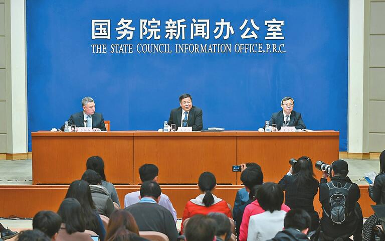 年减千亿美元顺差?中方绝不接受