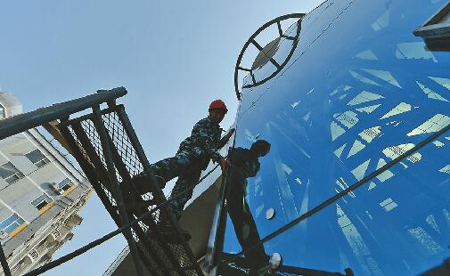 经十路第17座过街天桥有谱了 济南过街天桥的经十路样本调查