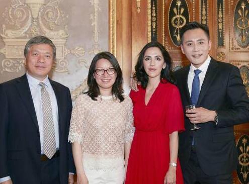 最高层次的秀恩爱!刘烨法国荣誉市民 仪式于4月6日在法国尼斯举行