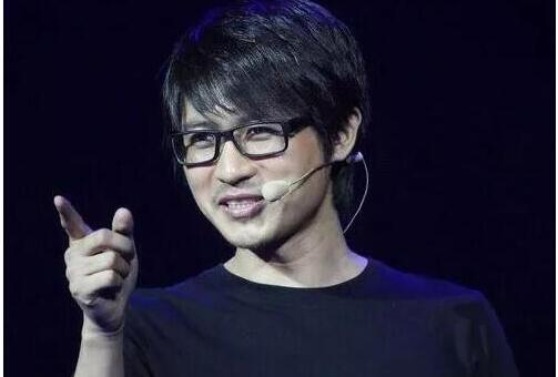 “你的同龄人正在抛弃你”刷屏，韩寒怒怼“毒鸡汤”网文