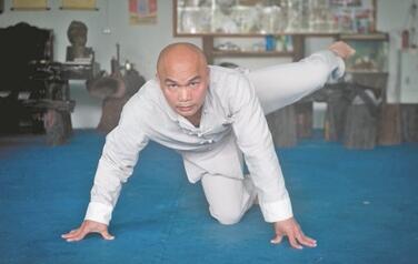模仿狗?狗拳非遗难寻传人 这是一种独特的拳法:失手倒地反败为胜
