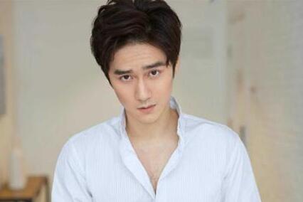 蒋劲夫将留学 网友力挺加油吧夫仔期待深造后的你