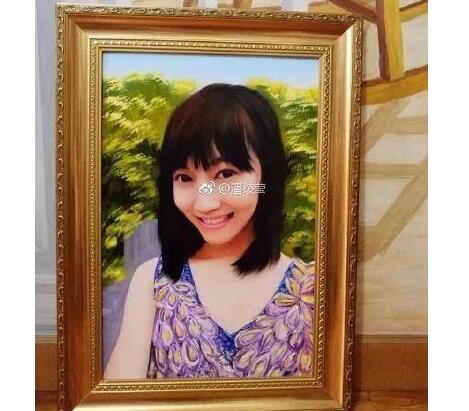 才女！女孩画画月入十万身陷舆论 