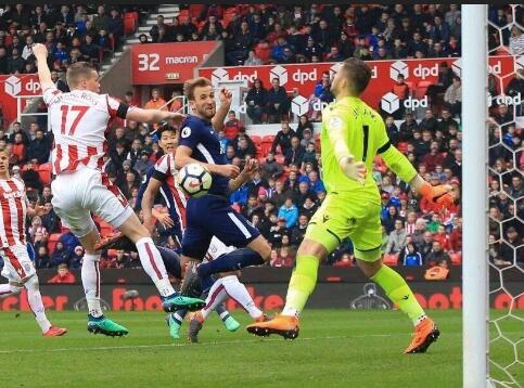 �����?�����������߳ɹ� �������ﵽ25���������ղ����С��4��