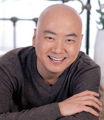 ��˵����д�ҵ�����Ҫ�����ˣ������ٵ�Ƥ��Ӧ�롶ħ�䡷��������ײ�� 