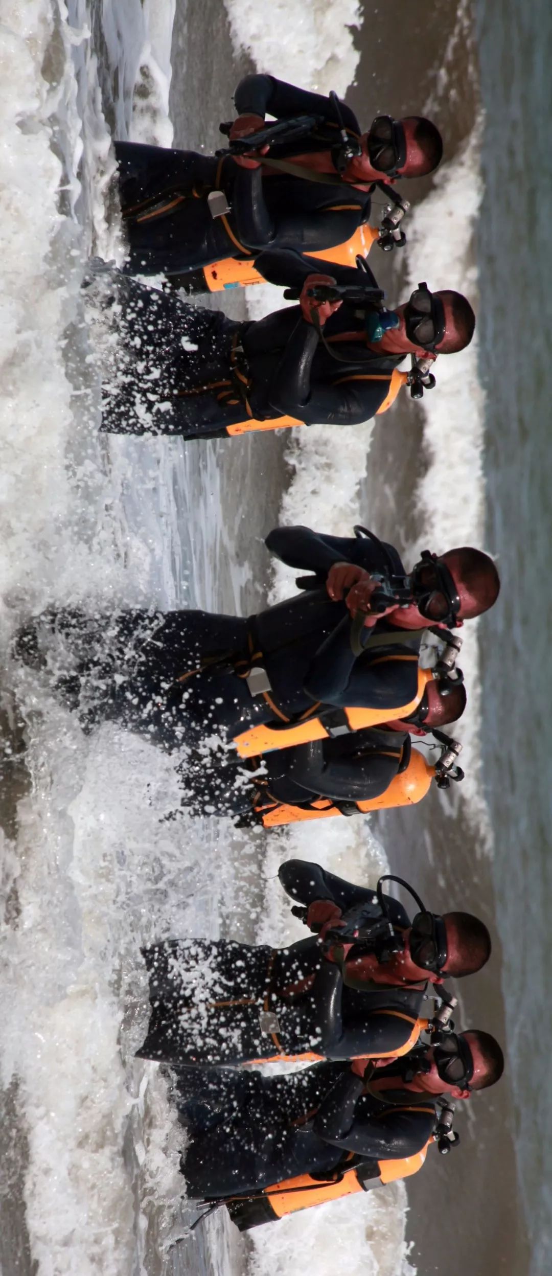 头条 | 南海!大阅兵!