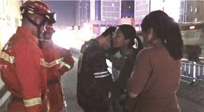 女大学生救轻生男 两人要把奖金用于资助云南贫困学生