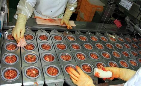 廉价？中国泡菜占领韩国 韩国大部分的餐厅均使用中国产泡菜