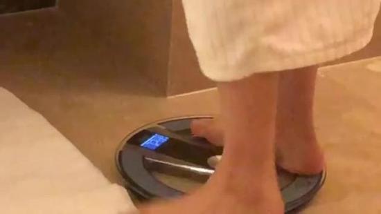 王力宏三胎儿子 妻子上传视频:你们要的洗澡偷拍来了