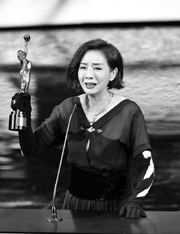 北影节开幕分去金像奖不少星光 陪跑25年古天乐终于拿下影帝