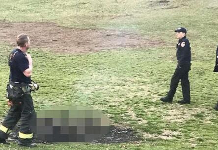 用生命示威！美著名律师自焚理由亮了 自杀目的是竟为了环保？