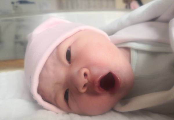 喜当爹!曹云金妻子产女 和唐菀的婚礼也该提上日程啦