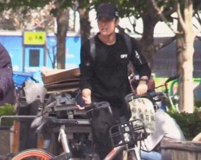 ������!��ͩ�����·��̯ ����ݡ�����������һ�Ǳ���������