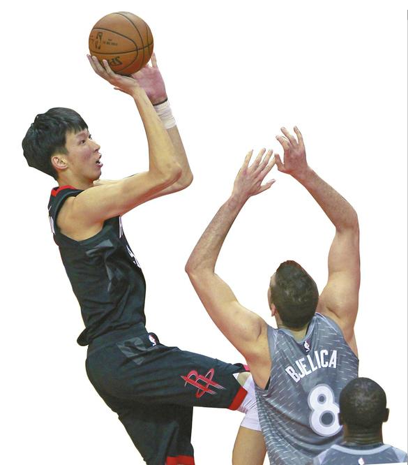 能超越姚明吗?周琦季后赛首秀