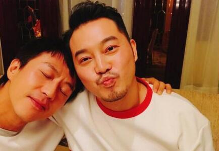 笑疯了!邓超沙溢再同框 《甜蜜蜜》老情敌11年后再现经典引回忆杀