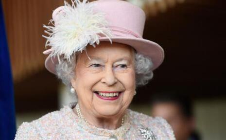 气派!英女王92岁生日 实际生日4月21日