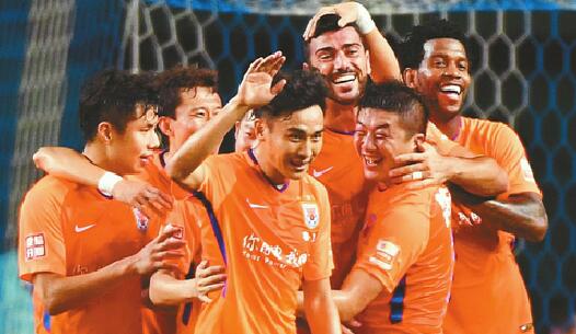 终于等到你！鲁能4:2实现超级逆转 客场击败广州富力