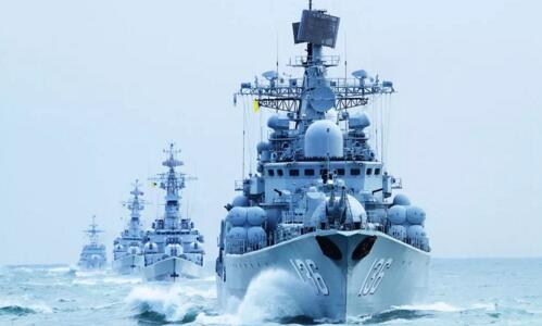 中国海军，生日快乐！