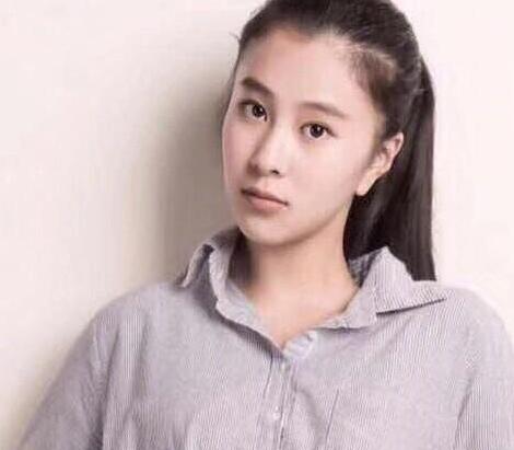 杨子女儿考入哈佛？扬子与前妻的大女儿杨海润与黄圣依竟有几分神似!