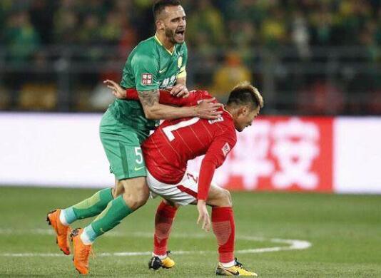 国安2-2恒大 古德利和于汉超5分钟之内连入两球助恒大领先