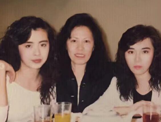 惊艳了时光！王祖贤闺蜜年轻旧照 