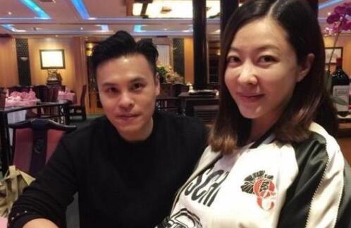 熊黛林产双胞胎女登人生巅峰！39岁高龄产妇真不易！