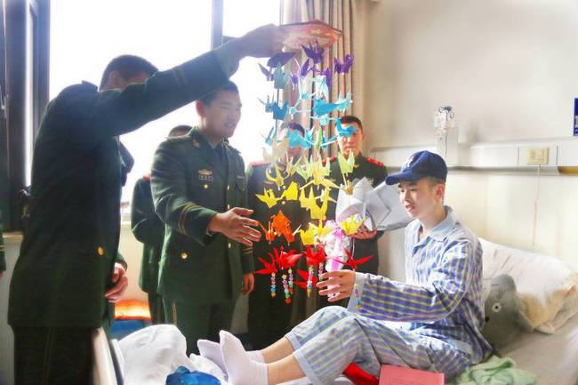 26岁武警辞世 18岁应征入伍 面对暴徒挺身而出冷静射击