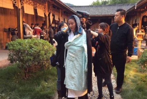 美哭了!刘亦菲水戏超惊艳