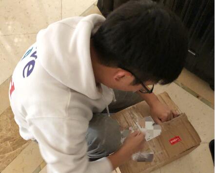 戳中笑点!谢娜为杨迪庆生 