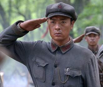 反差萌!张桐童年照曝光 