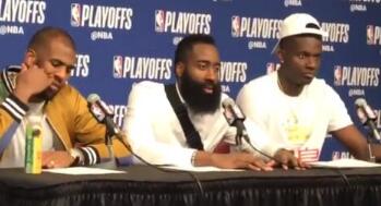 太酷了！卡佩拉穿饼皇T恤感谢