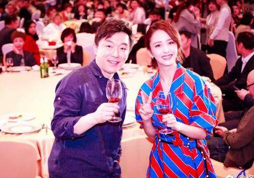 聚餐赔罪？佟丽娅黄渤聚餐 丫丫微博晒照片为黄渤的守信用点赞