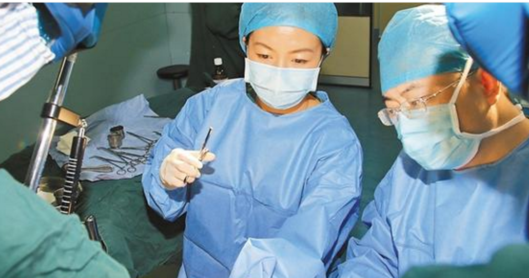 最美的画面：为最美劳动者定格