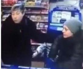 传小龙女现加拿大 这样子看着还真是不太好疑似声称要找爸爸