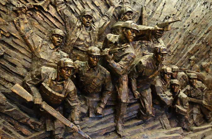 昨天你用生命捍卫我们，今天我们用法律保护你