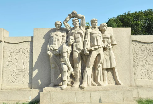 昨天你用生命捍卫我们，今天我们用法律保护你