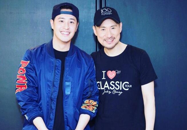 潘玮柏张学友合影 追星赢家潘玮柏甘为张学友做迷弟